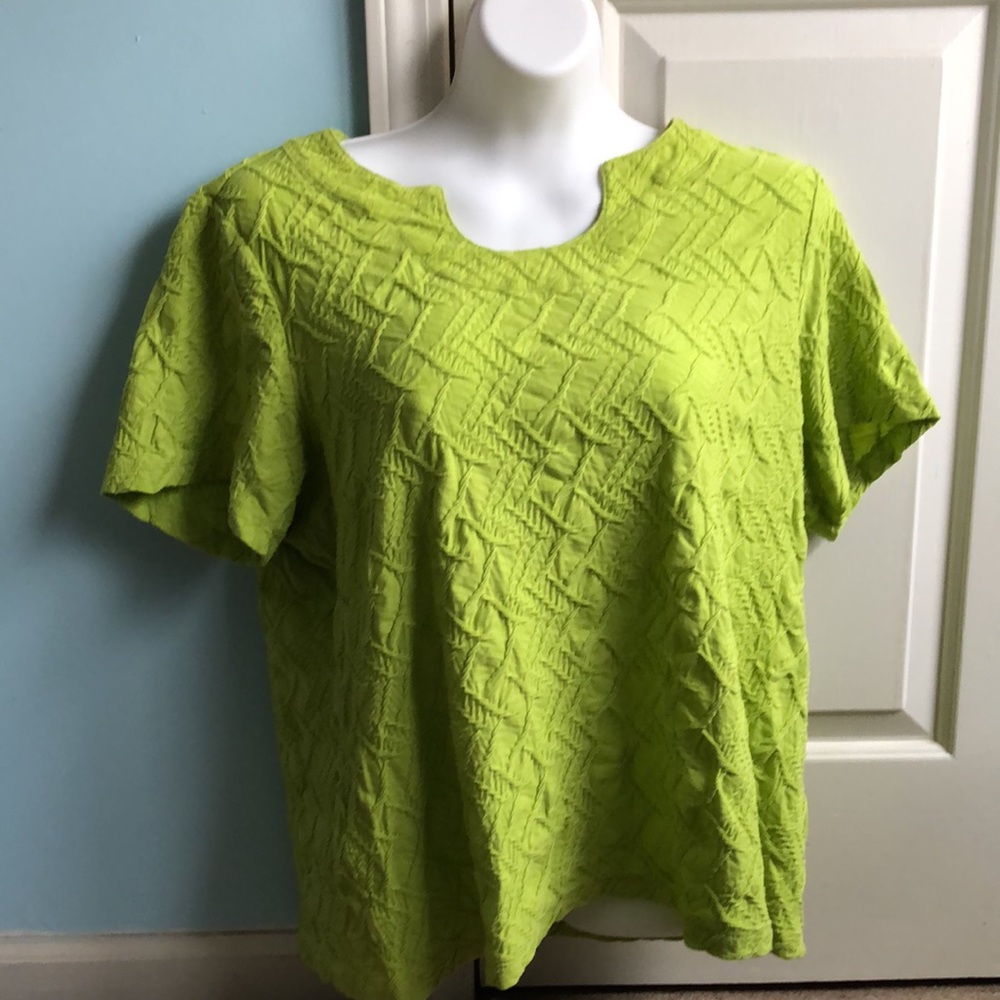KimRogers shirt size XL short sleeve